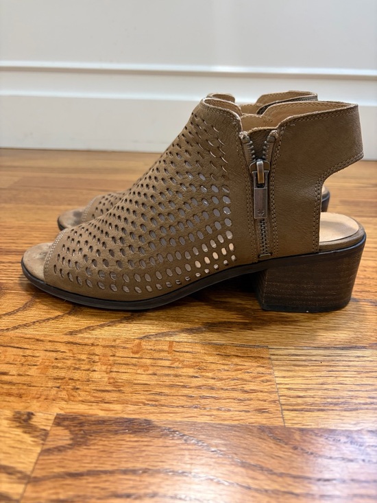Lucky Brand Shoes - Lucky Brand Nuvena Desert Janeda Leather Bootie 2” Block Heel (6.5)